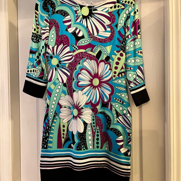 Cache Silk Dress 💜💙💚 - Picture 4 of 11